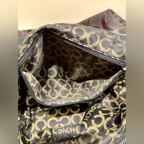 Stunning Coach Canvas Purse - Picture 9 of 9